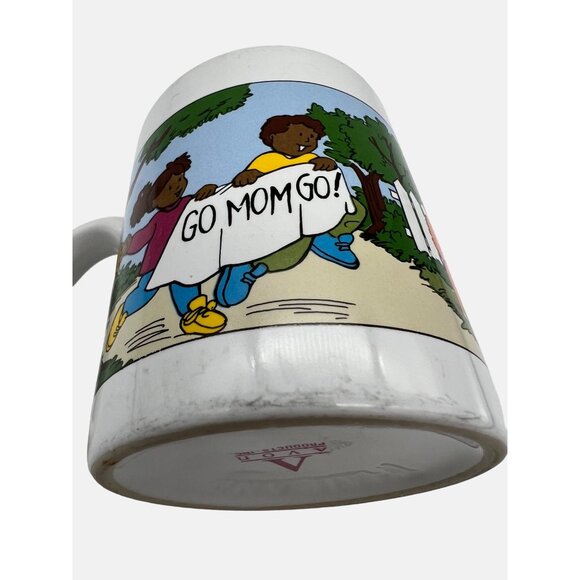 Avon "Super Mom On The Go" Coffee Mug 3.75” Ceramic Retro Comic Design Thailand - Picture 5 of 7